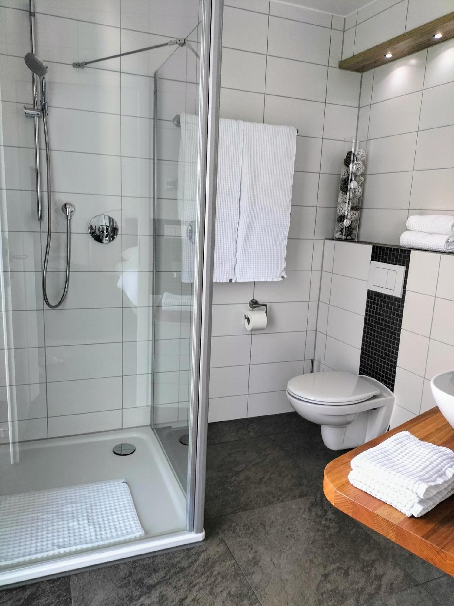 Alte Stadtmauer - Apartment سينشيم المظهر الخارجي الصورة
