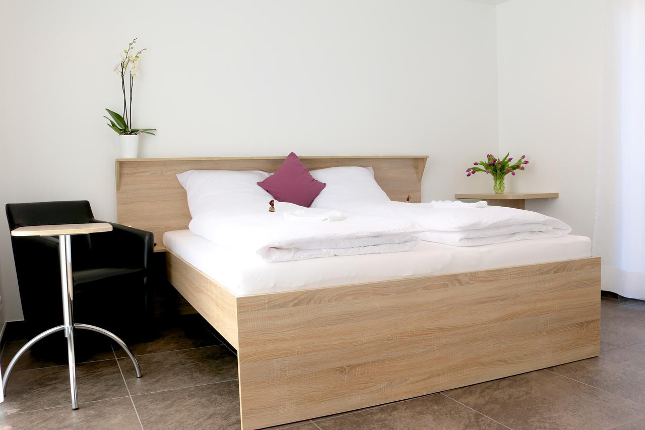 Alte Stadtmauer - Apartment سينشيم المظهر الخارجي الصورة